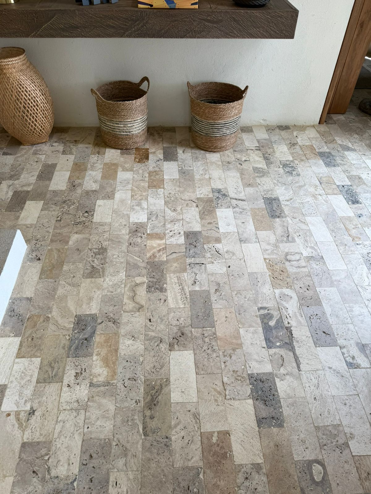 Adoquin Travertino tono mix Calibrado 10 x 20 x 3 cm